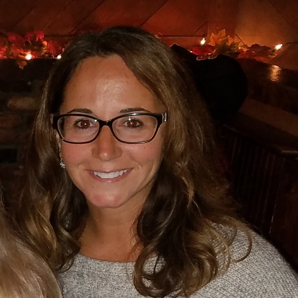 Meet your Posher, Leslie